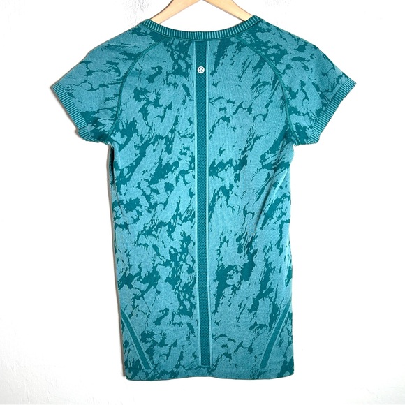 Lululemon Swiftly Tech Short Sleeve Crew
Heathered Forage Teal top size 8 B114 - Picture 5 of 5